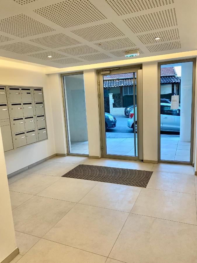 Luxurious Flat At 5 Min By Walk To Monaco, Free Parking And Sea View Apartman Beausoleil Kültér fotó